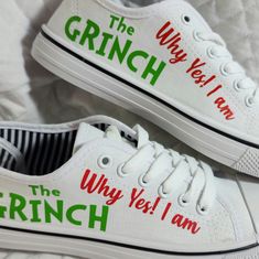 Brand New Handcrafted Womens Size 10 Regular Width Lace Tie Grinch Christmas Shoes, Christmas Tennis Shoes, Grinch Canvas, Grinch Sneakers, Grinch Sweat Pants, Grinch Shoes, Womens Grinch Shirt, Grinch Stuff, Halloween Shoes