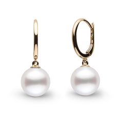 These lovely pearl earrings feature 9.0-10.0 mm White South Sea pearls. Set on a sturdy, 14-karat white or yellow gold oval leverback, this style fits securely on the ears and creates a classically elegant look. Primarily grown in pristine, remote regions of the Northwestern Australia, white South Sea pearls come from a special type of pearl oyster known as the silver-lip. These large oysters produce the world's largest and most valuable pearls of 100% natural color. Classic Pearl Earrings With Lever Back, Classic Pearl Earrings With Lever Back Ear Wires, Classic White Pearl Earrings With Lever Back, Classic Oval Pearl Earrings With Ear Wire, Elegant White Lever Back Earrings, Classic Oval Pearl Earrings In 14k Gold, Classic White Pearl Earrings With Bail, Classic Oval 14k Gold Pearl Earrings, Pearl Oyster