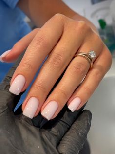 White Clear Nails Short, Neutral Nails Square Classy, Short Clean Gel Nails, Gel X Classy Nails, Straight Nails Shape, Nails Inspo Minimalist Square, Elegant Nails Classy Simple Short, Engagement Nails Ideas Square, Gel X Extensions Nails Short