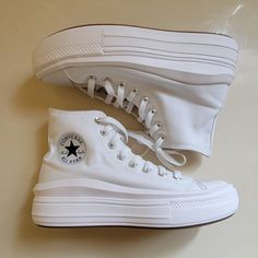 A Brand New Pair Of Converse Chuck Taylor Allstar, Move Platform, In White, Size 7.5 (Without Box). I Already Own A Black Pair And Never Ended Up Using The White Pair, Hence Why I Am Selling Them. They Are Extremely Comfortable As The Sole Is Cushioned, Unlike The Classic Chuck Taylors Which Need Breaking In. Converse Move, Converse For Women, Tenis Converse, Cute Converse, College Days, Breaking In, Converse White, Shoes Converse, Swag Shoes