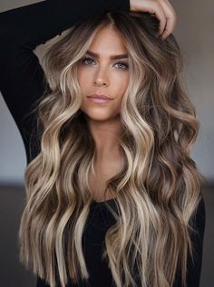 Rambut Brunette, Blonde Balayage Highlights, Bronde Balayage, Brunette Hair With Highlights, Money Piece, Balayage Hair Dark, Beauty Corner, Dirty Blonde Hair, Long Dark Hair