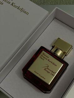 #парфюм #парфюмерия #baccarat #baccaratrouge540 #maisonfranciskurkdjian #fragrance Maison Kurkdjian Baccarat, Maison Kurkdjian, Baby Girl Sleepers, Bath And Body Works Perfume, Hd Wallpapers, Body Works, Bath And Body Works, Bath And Body