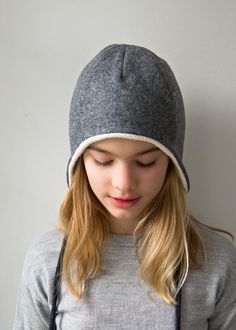 Cold temperatures are inevitable during the winter and when you really think about it, they are not so bad. After all, they usually bring snow with them! E Sewing Hats, Fleece Hats, Flap Hat, Sewing Kids Clothes, Ear Flap Hats, Hat Tutorial, Hat Patterns To Sew, Purl Soho, Trendy Sewing