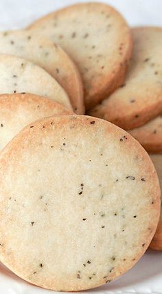 some crackers are sitting on a white plate