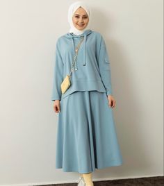 Muslimah Style, Plus Size Winter Outfits, Modesty Outfits, Soiree Dress, Muslim Women Hijab