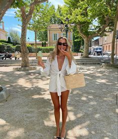 Italy Summer Outfits, Fashion Outfits Dresses, Summer Neutrals, Honeymoon Outfits, Outfits Dresses, Vacay Outfits