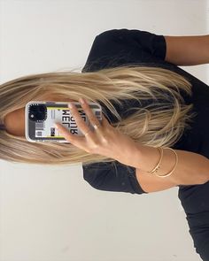 Long Blonde, Long Hair Cuts, Layered Hair, Blonde Hair Color, Balayage Hair