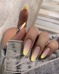 Romantic Nails, Airbrush Nails, Modern Nails, Pretty Nail Art Designs, Makijaż Smokey Eye, Super Nails, Acrylic Nails Coffin Short, Nails Manicure