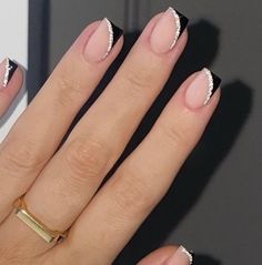 Pink Tip Nails, Elegant Touch Nails, Amazing Nail Art, Nail Tip Designs, Squoval Nails, Subtle Nails, Simple Gel Nails, Simple Acrylic Nails, Glow Nails