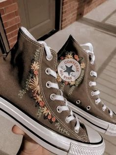 Artesanato na moda: Customizando com bordados criativos