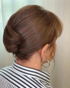 Twisted Bun Light Brown Hair Mother Of The Bride Hair Updo Tutorial, Mother Of The Bride Hair Straight, Mother Of The Bride Hair Side Bun, Bride Hairstyles 2023, Mother Of The Bride Hair Front View, Wedding Hair For Mother Of The Bride Wigs & Hair Extensions, Retro Ponytail, Mob Hair, Mum Hair