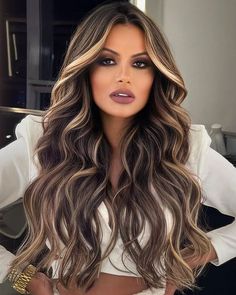 Beach Waves Hair Extensions, Leather Outfit Ideas, Ashy Highlights, Highlights 2024, Honey Blonde Hair Color, Hair Due, Long Hair Color