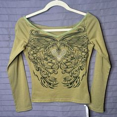 Women Long Sleeve Vintage Pullover Crop Top Y2k Rhinestone Grunge Fairy-Core Tee Heart & Wings, Green (L) 2000s Rhinestone Shirt, Green Long Sleeve Y2k T-shirt, Early 2000s Shirts, 2000 Grunge Aesthetic, Vintage Long Sleeve Shirts, Western Clothes For Women, Fairy Grunge Clothes, Grunge Y2k Aesthetic, Fairycore Top