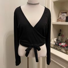 Black Wrap Top With Front Tie. Never Worn, Brand New Black Wrap Tops For Spring, Black Wrap Top, Brown Tank Top, Tops Shein, Black Wrap, Tie Colors, Shein Tops, Wrap Top, Black Top