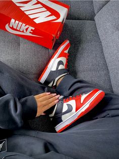 Nike Sb Dunk Low Chicago, Nike Sb Dunk Outfit, Shoes Photo, Nike Sb Dunks Low, Nike Sb Dunks, Cheap Nikes, Sb Dunk, Custom Sneakers, Sneakers Men Fashion