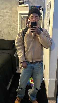 Cold Fits For School, Cloth Aesthetic, Guys Fashion Swag, Mens Clothing Trends, Tuff Fits, Fire Clothes, Mens Smart Casual Outfits