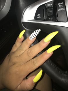 Neon yellow stiletto nails. Stilleto nails designs, Stiletto nails designs, Long acrylic nail Yellow Stiletto Nails, Yellow Acrylic Nails, Nail Art Blue, Neon Yellow Nails, Acrylic Nails Stiletto, Stilleto Nails Designs, Stiletto Nails Short, Fab Nails, Natural Nail Art