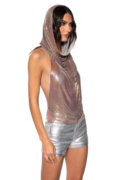 SUNNA METAL CHAIN TOP WITH A HOOD IN PURPLE MULTI