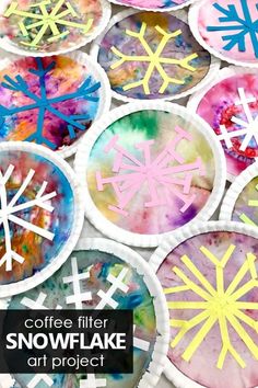 coffee filter snowflake art project for kids to make with paper plates and glue