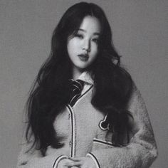 Dazed Korea Photoshoot, Korea Photoshoot, Wonyoung Lq, Iz One Wonyoung, Dazed Korea, Icons Girls, Ive Wonyoung, Grey Decor, Kpop Icons