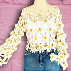 New Handmade Crochet Bell Sleeve Sweater. White With Yellow Daisies. Size Medium. Never Worn. Crochet Bell Sleeve Sweater, Hippy Sweater, Crochet Long Sleeve Tops, Hippie Sweaters, Crochet Bell, Crochet Bell Sleeve, Handmade Knitwear, Crochet Daisy, Crochet Summer