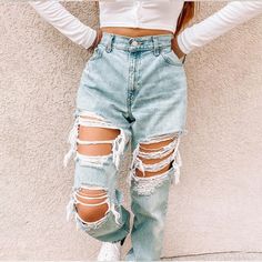 Cute Ripped Jeans, Hipster Women, Best Jeans For Women, Womens Ripped Jeans, Casual Denim Pants, Denim Pants Women, Loose Jeans, Outfits Winter, Ripped Denim