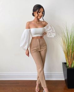 Mode Zara, Gaun Fashion, Elegante Casual, Causual Outfits, Looks Chic, Business Outfits, Outfit Casual, Elegant Outfit, Outfits Casuales