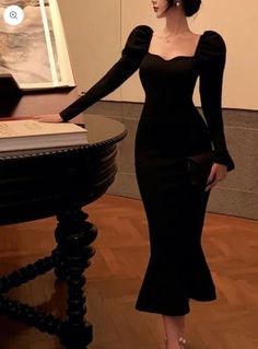 Korean One Piece, Black Long Dress, Dress Autumn, Ruffles Fashion, Korean Fashion Dress, Slim Dress, Vintage Gothic, Long Black Dress