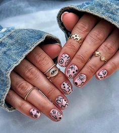 36 Cute Short Summer Nails That Are So Fire 🔥🔥 Nail Art Funky, Lexi Nails, Short Summer Nails, Summer Nails 2024, Short Nail Manicure, Nails Love, Retro Nails, Summery Nails