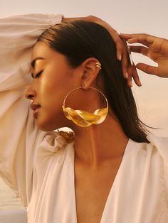 Twist Earrings - Gold Dipped – diarrablu Luxury Traditional Jewelry, Luxury Handmade Earrings, Jewelry Trends For 2022, Engagement Rings Vacation, Very Large Earrings, Fulani Earrings Gold, Gold Earring Jewellery, Artisan Gold Jewelry, Jewelry Campaign Flowers