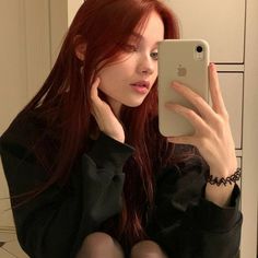 Girl With Red Hair Aesthetic, Ginger Hair Aesthetic Girl, Red Hair Girl Aesthetic, Red Hair Icon, Lost My Mind, Dark Red Hair, Girls With Red Hair, Pretty Hair Color