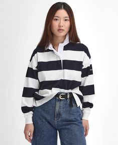 Marsden Oversized Rugby Shirt Looking for a seasonal alternative to your go-to T-shirt? The Barbour Marsden Rugby Shirt makes for a preppy swap. Cut to an oversized fit, this striped design is perfect for pairing with jeans and trainers on the weekend for a laid-back look. Rugby Shirt Outfit Women, Rugby Shirt Outfit, Rugby Girls, Oversize Tshirt Outfits, Barbour Women, Top Summer Outfits, Designer Sweatshirts, Big Shirt, Jumper Shirt