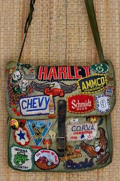 Army Bag, Punk Fashion Diy, Concept Clothing, Hippie Vibes, Vintage Patches, Pretty Bags, Cute Bags, Art Clothes, Retro Outfits