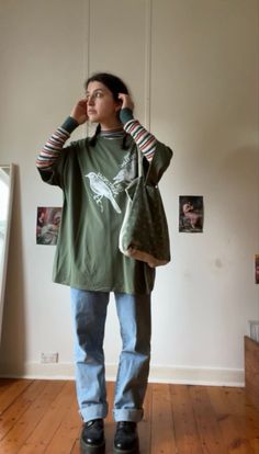 Long Jean Pants Outfit, 90s Thrifted Outfits, Clothing Inspiration Midsize, Tshirt Over Button Up, Indy Aesthetic Outfits, Petite Midsize Fashion Winter, Artsie Aesthetic Outfits, Jean Tshirt Outfits Casual, Oversized Button Up Outfit Women