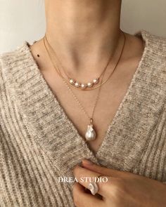 ✿Sold individually ✿ Material: 14K US Gold-Filled Chain ✿ Size: Approx. width 0.028inch/0.7mm ✿ Tarnish resistant, hypoallergenic, safe for sensitive skin Dainty Pearl Necklace, Snake Chain Necklace, Pearl Choker Necklace, Ball Necklace, 14k Gold Necklace, Handmade Jewelry Designs, Layered Jewelry, Akoya Pearls, Freshwater Cultured Pearls