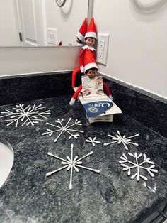 Elf on the Shelf Elf On The Shelf Easy Creative, Elf On The Shelf Ideas For Two Elves Fun, Fun Elf On The Shelf Ideas Creative, Good Elf On The Shelf Ideas Funny, Good Elf On The Shelf Ideas For Kids, Dec 1st Elf On The Shelf, Elf On Shelf Two Elves, Elf Of Shelf Arrival Ideas, Bring Back Elf On The Shelf Ideas