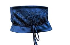 Navy blue wide belt by Laurel with floral embroidered. Composition label - 92% silk, 8% elastane. Marked size - 40. Very good condition - no flaws Vintage Valentino, Embroidered Belt, Floral Silk Scarf, Beautiful Belts, Wrap Belt, Obi Belt, Dress Up Outfits, Wide Waist, Silk Wrap