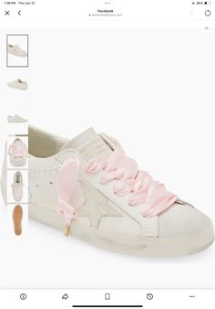 Ribbon Laces, Preppy Shoes, Top Sneakers Women, Shoe Inspo, Golden Goose Shoes, Golden Goose Deluxe Brand, Swag Shoes, Super Star, Pretty Shoes