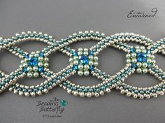 beaded bracelet with blue and white beads