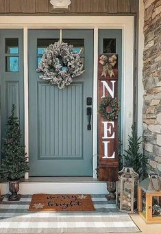 NOEL Porch Sign Christmas Farmhouse Decor 6FT - Etsy Front Doors Without Glass, Sherwin Williams Front Door Colors, Colorful Front Door Ideas, Front Door Christmas Decor Ideas, Exterior Porch Lights, Front Doors Ideas, Front Door Color, Tan House, Blue Front Door