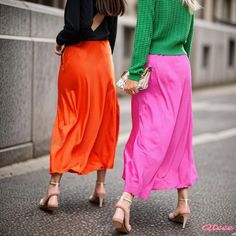 Qteee - Elegant midi skirt - Literary casual hanging feeling - Smooth satin A-line skirt Orange Midi Skirt, Elegant Midi Skirt, Velvet Midi Skirt, Knit Midi Skirt, Floral Print Skirt, Satin Material, Knit Midi, Wool Skirts, Pleated Midi Skirt