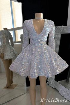 Graduation Outfit Ideas 8th Grade, Mini Hoco Dress, Prom Dresses V Neck, Long Sleeve Homecoming Dress, Glitter Dresses, Sneaker Ball, Birthday Things, Prom Inspo, Mini Prom Dresses