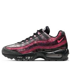 Inspired by the human body, Air Max 95 moves with strength and fluidity. Other details include spine, graduated panels and lace loops. \n Vapour Max Nike, Air Max 90 Premium, Air Max 98, 95 Nike, Womens Air Jordans, Marathon Running Shoes, Air Max Women, Air Max Plus, Nike Air Max 95