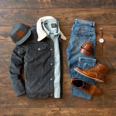 Sherpa Outfit, Mountain Man Style, Boots Outfit Men, Rugged Style, Mens Fashion Casual Outfits, Stylish Mens Outfits