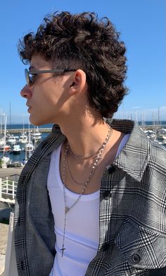 Fashion Mullet Mens, Mullets Men, Mullet Hairstyle Curly Hair, Mullet Styles Men, Mullet Haircut Mens, Curly Hair Men Mullet, Mullet Men Curly, Mulet Hair, Mid Taper Mullet