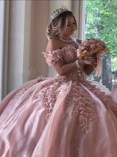 Light Pink Quinceanera Dresses, Dress Sweet 16, Quinceanera Pink, Pink Sweet 16, Pink Quince, Quinceanera Dresses Gold, Sweet 16 Dress