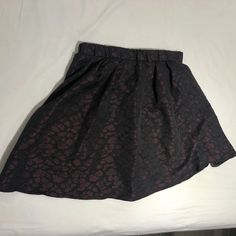 Skirt Has A Zipper Closure Plus A Stretchy Waist Band Multiple Layers Leopard Print Inner Layer Peaks Through The Sheer Black Outer Layer Tafatta Bubble Hem Mini Skirt Never Worn Casual Full Mini Skirt For Party, Casual Full Skirt Skort For Party, Casual Purple Skirt For Night Out, Casual Purple Mini Skirt For Party, Black Flowy Skort For Party, Black Color, Leopard Print, Womens Skirt, Mini Skirts