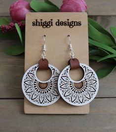 This Dangle & Drop Earrings item by shiggidesigns has 53 favorites from Etsy shoppers. Ships from San Antonio, TX. Listed on Jul 1, 2024 Laser Earrings, Glowforge Projects, Wood Jewelery, Laser Cut Wood Earrings, Mandala Earrings, Laser Cut Wood Crafts, Engraved Earrings, Crafting Inspiration, Laser Projects