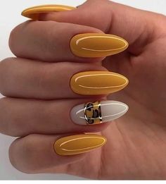 Fall Gel Nails, Makijaż Smokey Eye, Animal Print Nails, Yellow Nails, Fabulous Nails, Classy Nails