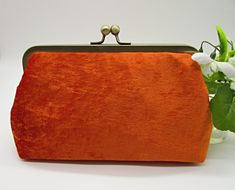 Dark Orange Velvet Clutch Purse, Velvet Clutch Bag, Clutch Purse, Wedding Clutch, Women's Clutch Bag, Mother of Bride Clutch, Orange Bag by TheHeartLabel on Etsy Clutch Purse Wedding, Velvet Clutch Bag, Purse Wedding, Bride And Groom Outfits, Velvet Purse, Wedding Bags